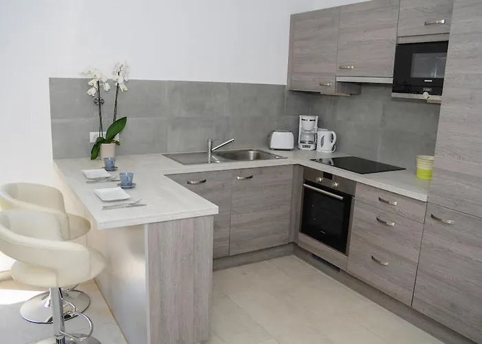 Apartament La Romeo, Piscine Et Sainte-Maxime