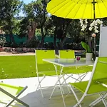La Romeo, Piscine Et Apartman Sainte-Maxime