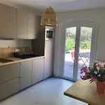 La Romeo, Piscine Et Apartman Sainte-Maxime