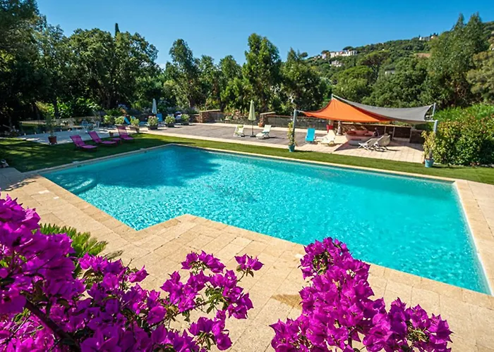 La Romeo, Piscine Et