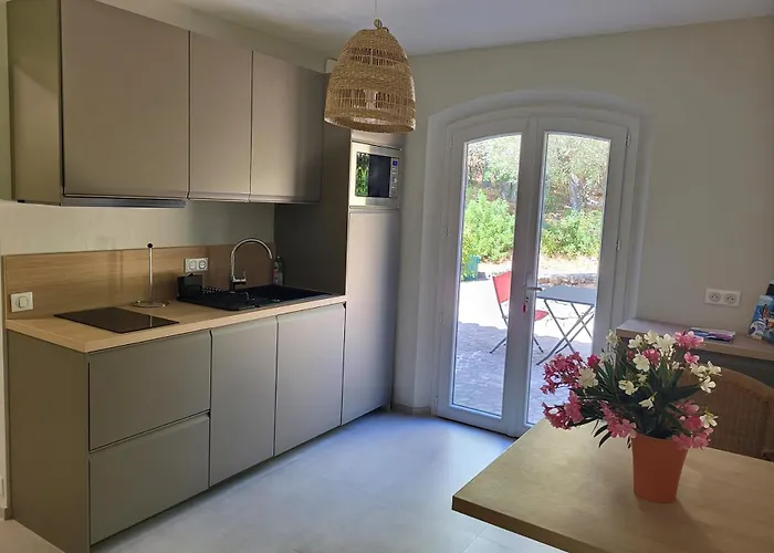 La Romeo, Piscine Et Apartment Sainte-Maxime