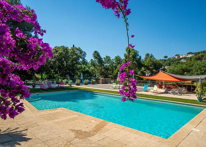 La Romeo, Piscine Et *